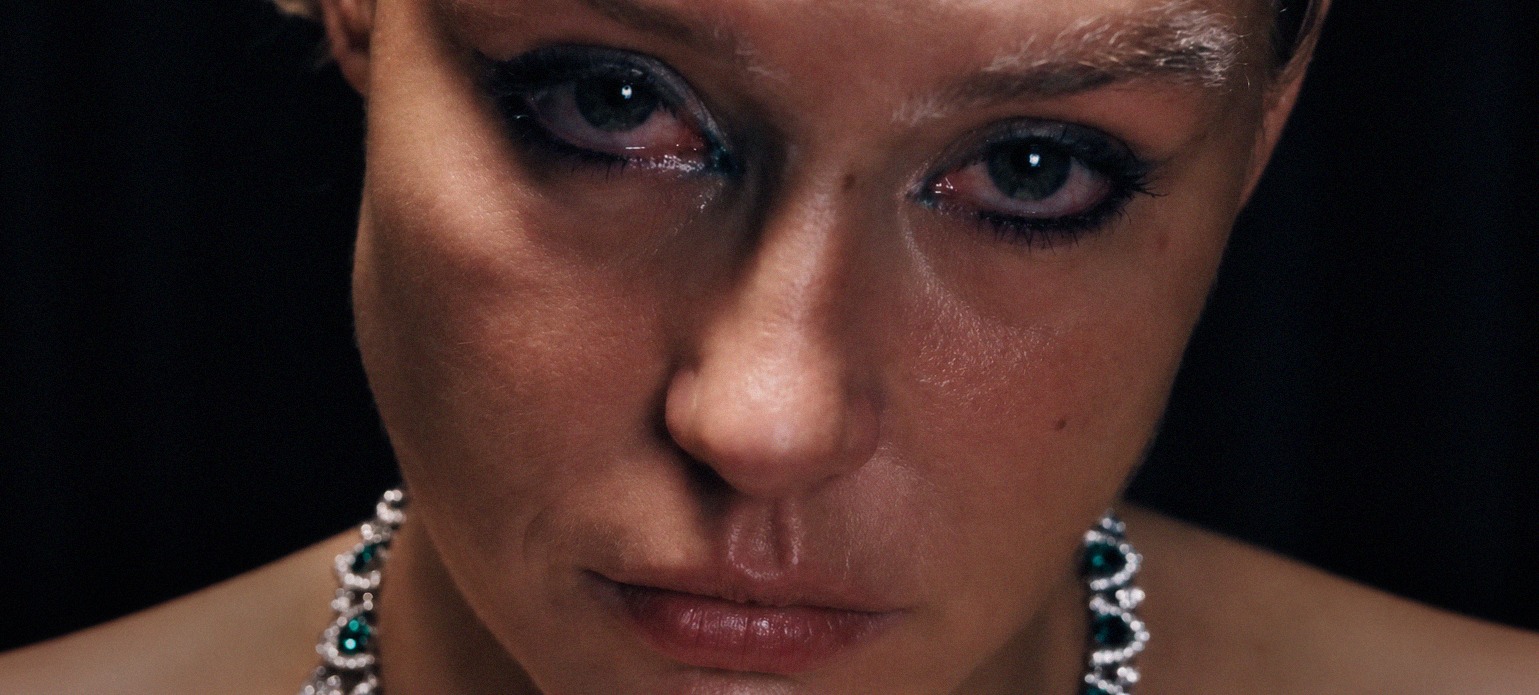 CR Fashion Book - Adèle Exarchopoulos